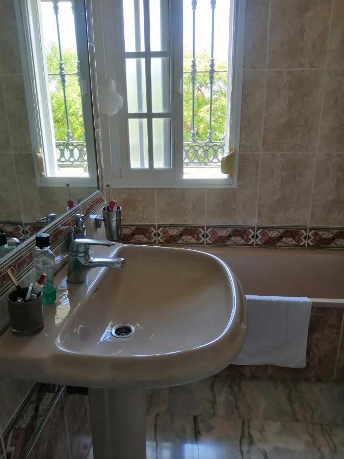 Room In Lovely Cottage House Habitaciones En Chalet En Cadiz San Fernando Exterior photo