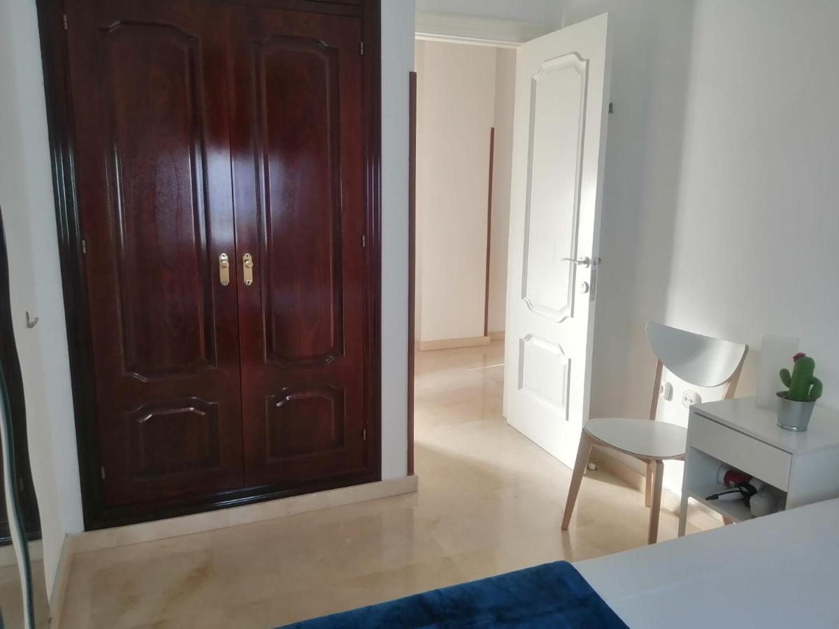Room In Lovely Cottage House Habitaciones En Chalet En Cadiz San Fernando Exterior photo