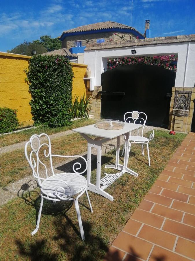 Room In Lovely Cottage House Habitaciones En Chalet En Cadiz San Fernando Exterior photo